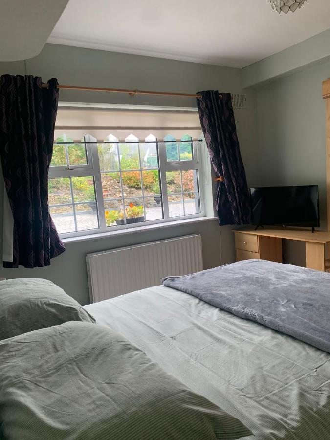 Garrenmore Lodge B&B ทิปเปอร์แรรี ภายนอก รูปภาพ