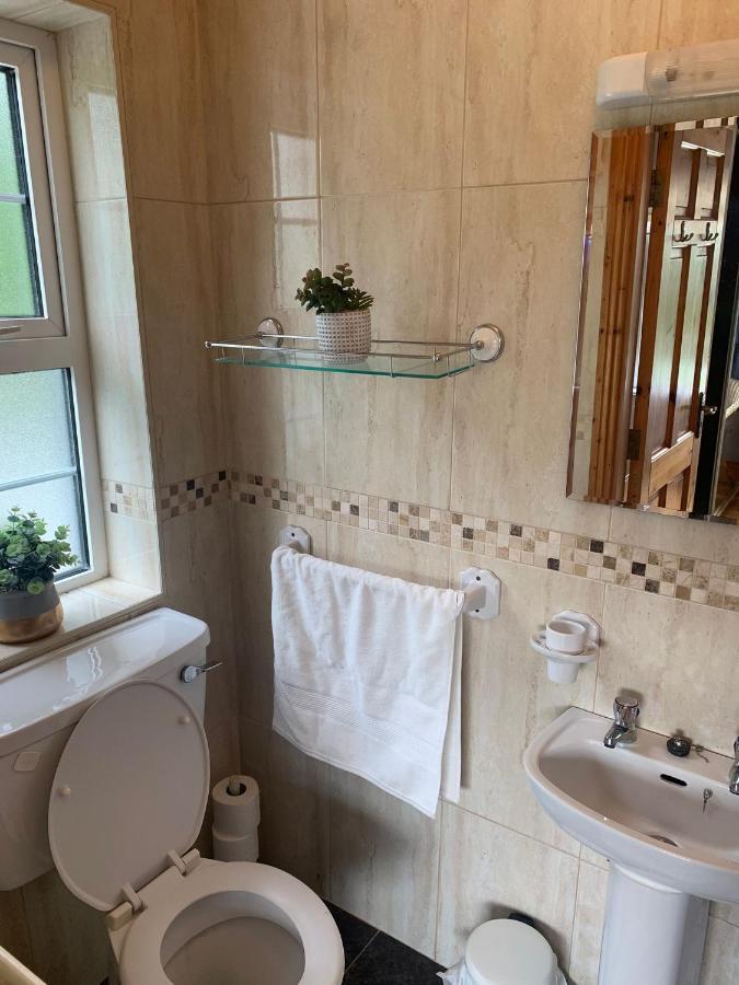 Garrenmore Lodge B&B ทิปเปอร์แรรี ภายนอก รูปภาพ