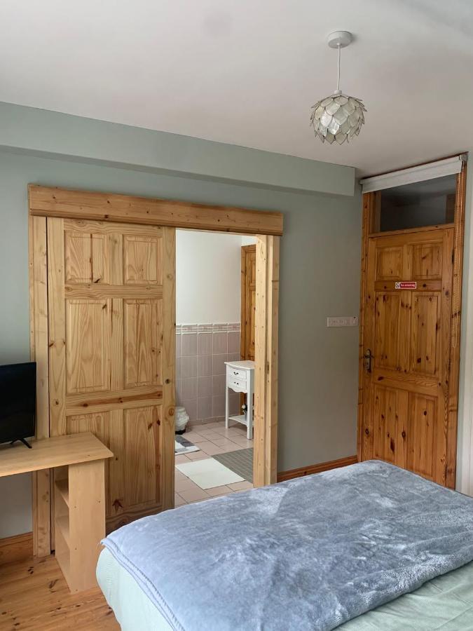 Garrenmore Lodge B&B ทิปเปอร์แรรี ภายนอก รูปภาพ
